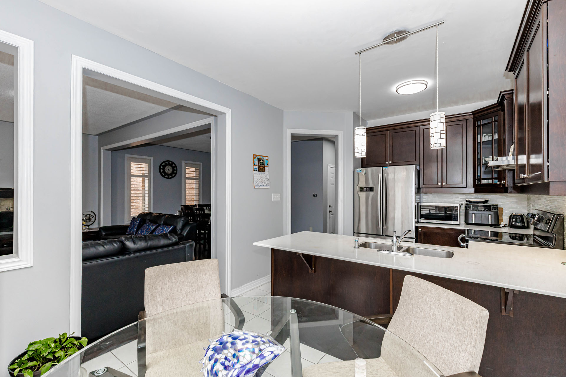 some caption here