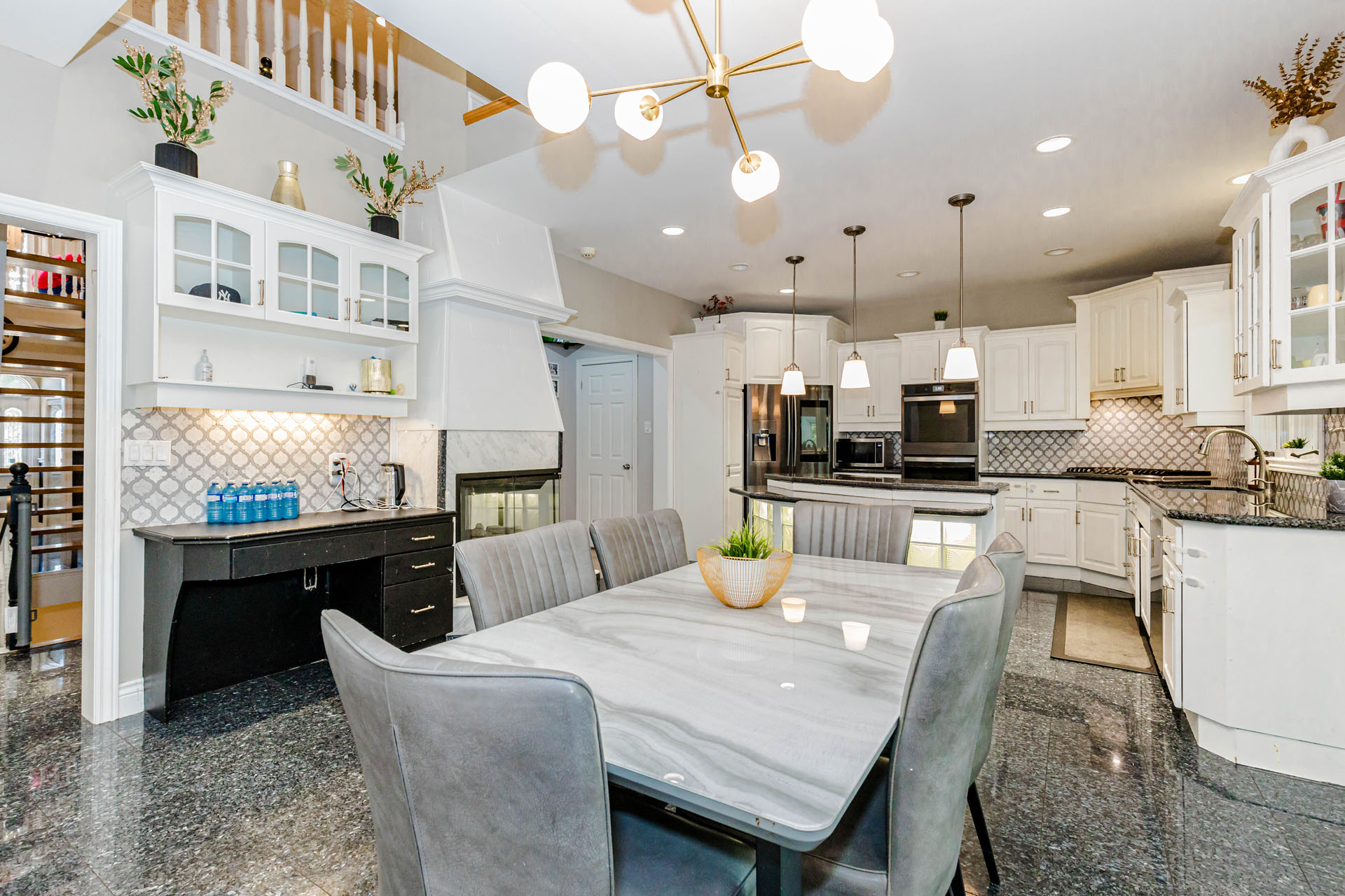 some caption here
